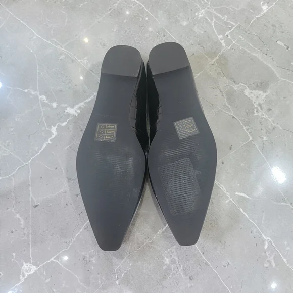 Who What Wear Black Crocodile Flats - Picture 3 of 5